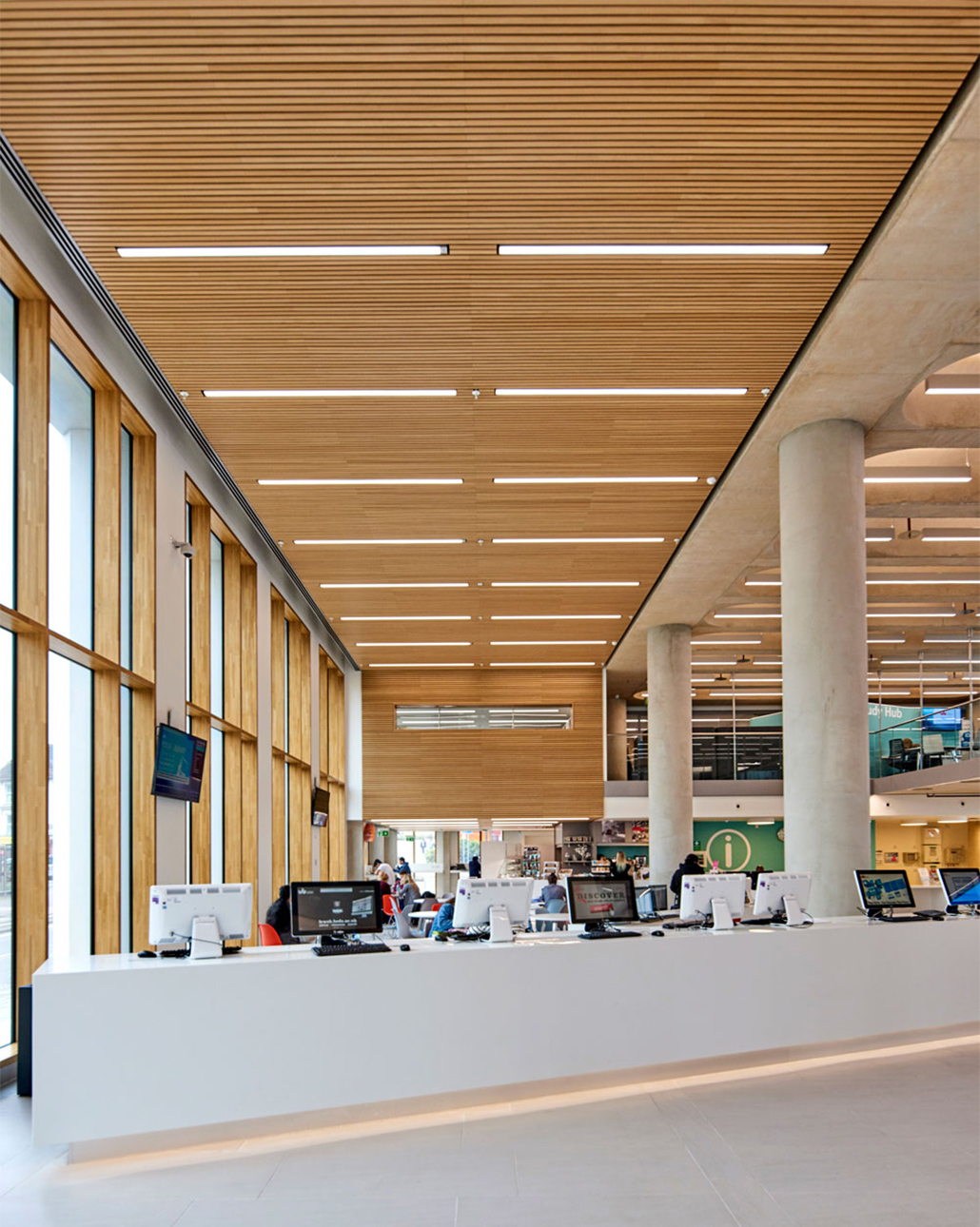 New Library at University of Bedfordshire Gustafs Scandinavia