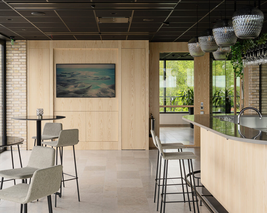 Ash panels in bar