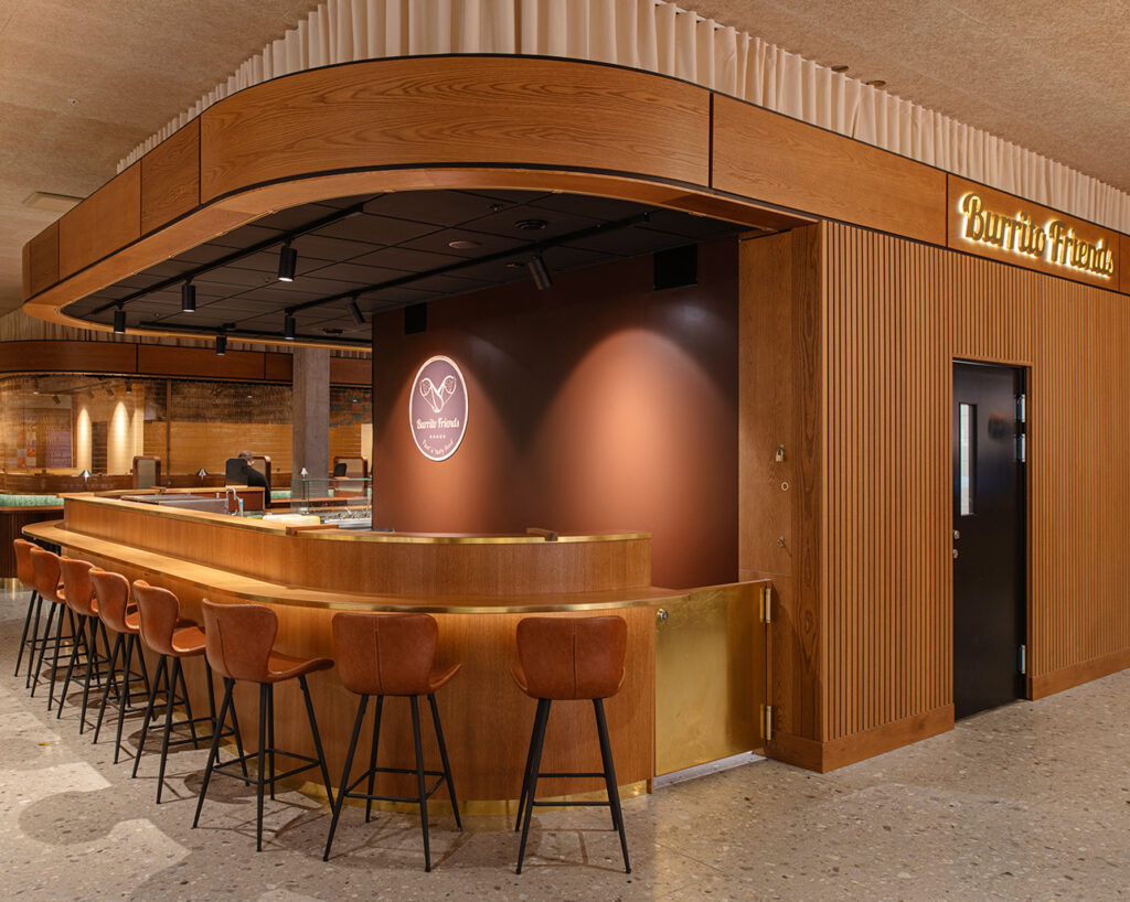 Ribs and panels in food court