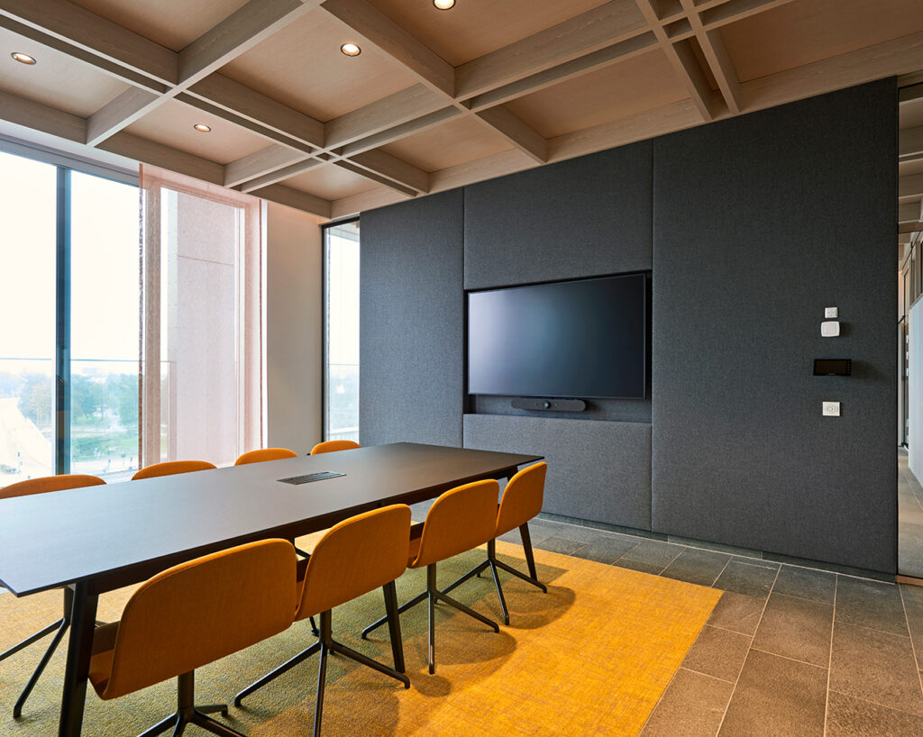 Conference area with nano panels in Gemini Oak veneer