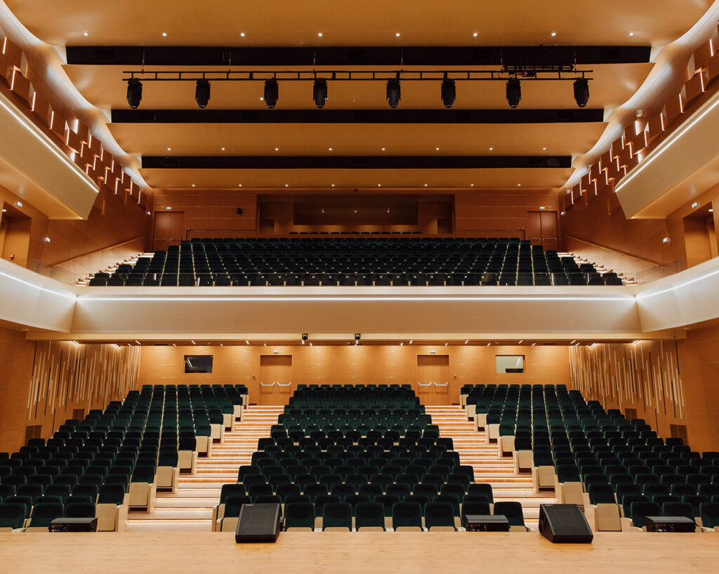 Walls and ceilings in music academy