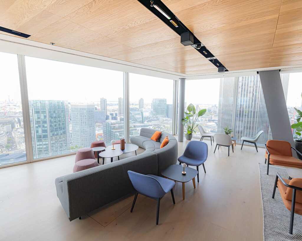 Lounge area ceiling panels in oak veneer